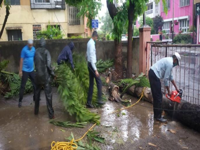 Impact of ‘nature’ storm in the district including the city | ‘निसर्ग’ वादळाचा शहरासह जिल्ह्यात प्रभाव Impact of ‘nature’ storm in the district including the city | ‘निसर्ग’ वादळाचा शहरासह जिल्ह्यात प्रभाव