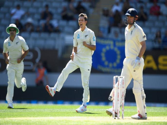 England were all out on 58 runs | बोल्ट वादळ! इंग्लंडचा 58 धावांत खुर्दा