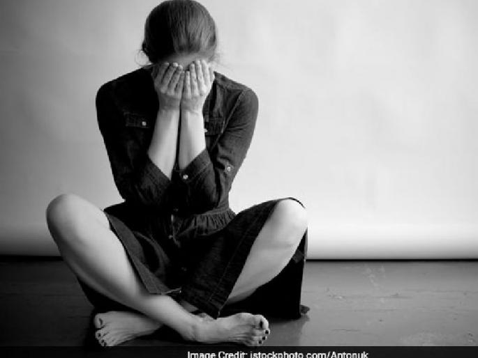 Employers working under the most stress in this city of India | भारतातील या शहरात सर्वाधिक तणावाखाली काम करणारे नोकरदार Employers working under the most stress in this city of India | भारतातील या शहरात सर्वाधिक तणावाखाली काम करणारे नोकरदार