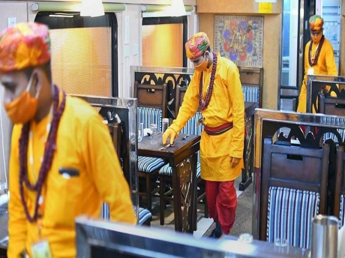 Dispute over Ramayana Express waiter uniforms, saffron cloth waiters opposed by saints | रामायण एक्स्प्रेसच्या गणवेशावरुन वाद, भगवे कपडे घातलेल्या वेटर्सचा साधू-संतांकडून तीव्र विरोध Dispute over Ramayana Express waiter uniforms, saffron cloth waiters opposed by saints | रामायण एक्स्प्रेसच्या गणवेशावरुन वाद, भगवे कपडे घातलेल्या वेटर्सचा साधू-संतांकडून तीव्र विरोध