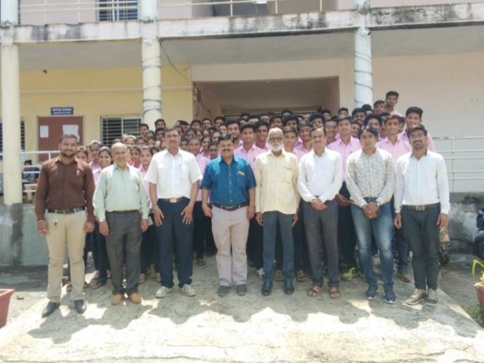 Trimurti College raises awareness on diabetes | त्रिमूर्ती महाविद्यालयात मधुमेह विषयावर जनजागृती Trimurti College raises awareness on diabetes | त्रिमूर्ती महाविद्यालयात मधुमेह विषयावर जनजागृती