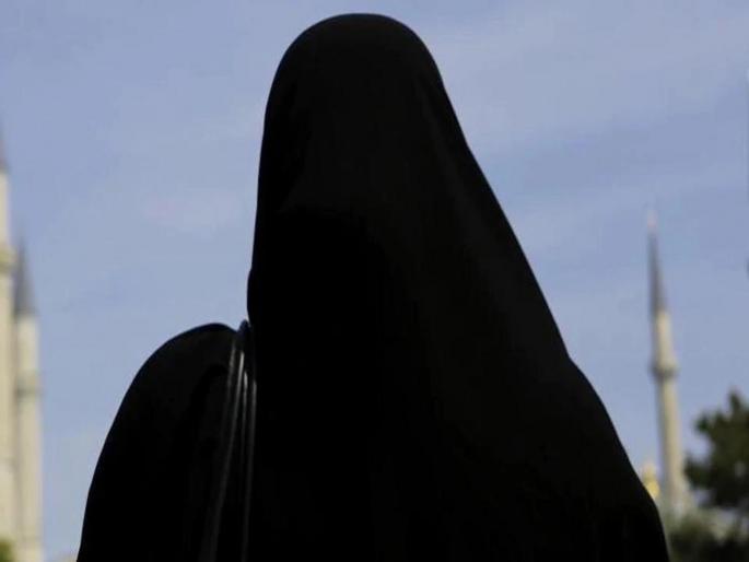 In Kharghar files criminal offense under triple talaq | खारघरमध्ये ट्रिपल तलाकअंतर्गत गुन्हा दाखल In Kharghar files criminal offense under triple talaq | खारघरमध्ये ट्रिपल तलाकअंतर्गत गुन्हा दाखल