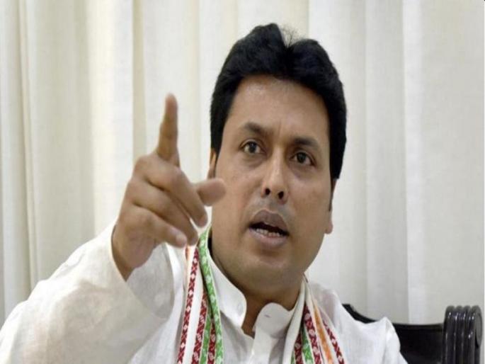 'Opposition to Hindi language does not love country' | 'हिंदी भाषेला विरोध करणाऱ्यांचं देशावर प्रेम नाही' 'Opposition to Hindi language does not love country' | 'हिंदी भाषेला विरोध करणाऱ्यांचं देशावर प्रेम नाही'