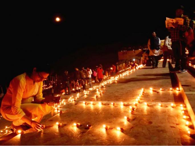 Tripuri Pournima is the triumph of Tripurasura's slaughter! | त्रिपुरी पौर्णिमा हा त्रिपुरासुराच्या वधाचा विजयोत्सव! Tripuri Pournima is the triumph of Tripurasura's slaughter! | त्रिपुरी पौर्णिमा हा त्रिपुरासुराच्या वधाचा विजयोत्सव!