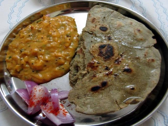 Winter friendly flours or atta you must try to keep body warm and energetic | हिवाळ्यात 'या' ५ पीठांपासून बनवलेली भाकरी खाल; तर आरोग्याच्या तक्रारींसाठी दवाखान्यात जाणं विसराल Winter friendly flours or atta you must try to keep body warm and energetic | हिवाळ्यात 'या' ५ पीठांपासून बनवलेली भाकरी खाल; तर आरोग्याच्या तक्रारींसाठी दवाखान्यात जाणं विसराल