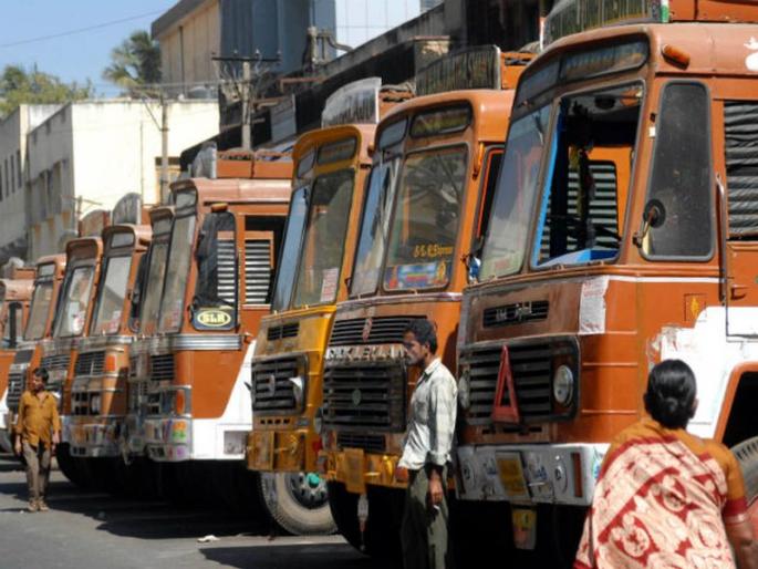Truck operators will call strike from December 8 in support of agitating farmers | आंदोलनकर्त्या शेतकऱ्यांना ट्रक ऑपरेटर्सचा पाठिंबा, ८ डिसेंबरपासून पुकारणार संप Truck operators will call strike from December 8 in support of agitating farmers | आंदोलनकर्त्या शेतकऱ्यांना ट्रक ऑपरेटर्सचा पाठिंबा, ८ डिसेंबरपासून पुकारणार संप