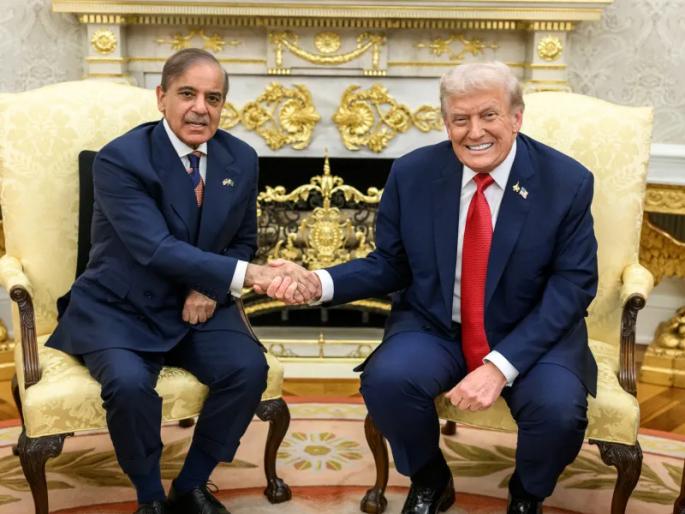 Did Donald Trump increase India's tension by saying something about Pakistan? What did the US President say? | पाकिस्तानबद्दल एक गोष्ट सांगून डोनाल्ड ट्रम्प यांनी भारताचं टेंशन वाढवलं? असं काय म्हणाले अमेरिकेचे राष्ट्राध्यक्ष?