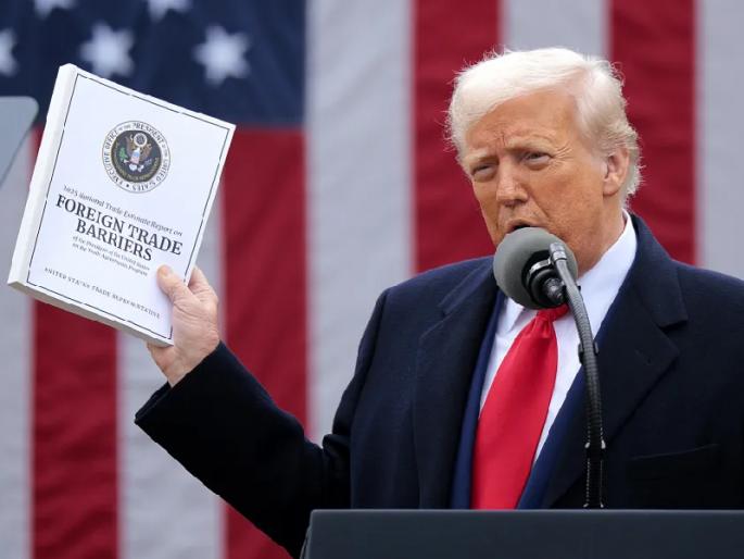 Why did Donald Trump get angry at cinema people? | डोनाल्ड ट्रम्प आता सिनेमावाल्यांवर का भडकले? Why did Donald Trump get angry at cinema people? | डोनाल्ड ट्रम्प आता सिनेमावाल्यांवर का भडकले?