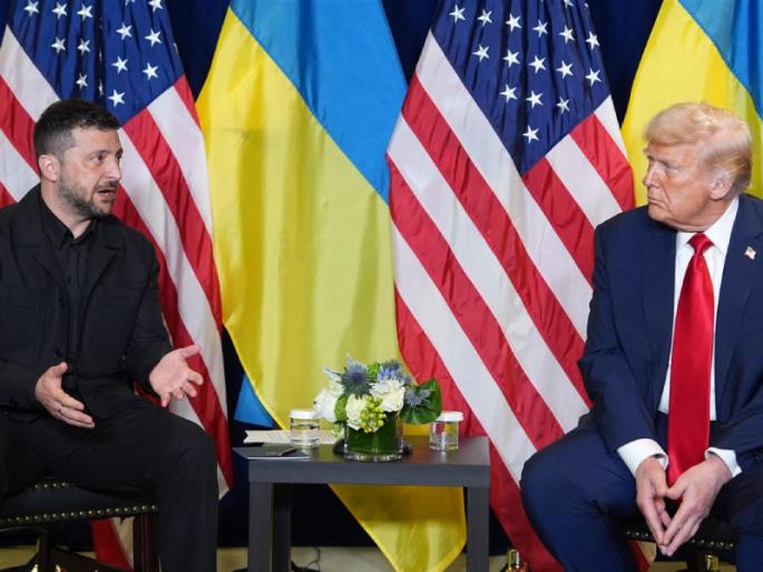 Trump-Zelensky meet at US White House; Discusses 'Momentum' to end Ukraine war! But 'this' condition kept | अमेरिकेच्या व्हाइट हाऊसमध्ये ट्रम्प-जेलेंस्कींची भेट; युक्रेन युद्धाच्या समाप्तीसाठी 'मोमेंटम'वर चर्चा! पण ठेवली 'ही' अट Trump-Zelensky meet at US White House; Discusses 'Momentum' to end Ukraine war! But 'this' condition kept | अमेरिकेच्या व्हाइट हाऊसमध्ये ट्रम्प-जेलेंस्कींची भेट; युक्रेन युद्धाच्या समाप्तीसाठी 'मोमेंटम'वर चर्चा! पण ठेवली 'ही' अट