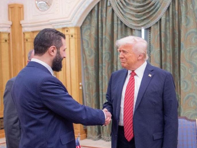 Donald Trump: Donald Trump blinded by money; met a notorious terrorist in Saudi Arabia | अमेरिकेचा यू-टर्न; ज्या व्यक्तीला कुख्यात दहशतवादी घोषित केले, त्याचीच ट्रम्प यांनी घेतली भेट Donald Trump: Donald Trump blinded by money; met a notorious terrorist in Saudi Arabia | अमेरिकेचा यू-टर्न; ज्या व्यक्तीला कुख्यात दहशतवादी घोषित केले, त्याचीच ट्रम्प यांनी घेतली भेट