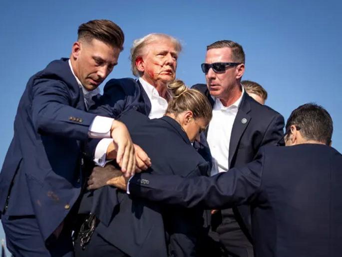 Donald Trump Firing :Donald Trump fired from not one, but three guns; Big reveal | डोनाल्ड ट्रम्प यांच्यावर एक नाही, तर तीन बंदुकांमधून गोळीबार; मोठी माहिती उघड... Donald Trump Firing :Donald Trump fired from not one, but three guns; Big reveal | डोनाल्ड ट्रम्प यांच्यावर एक नाही, तर तीन बंदुकांमधून गोळीबार; मोठी माहिती उघड...