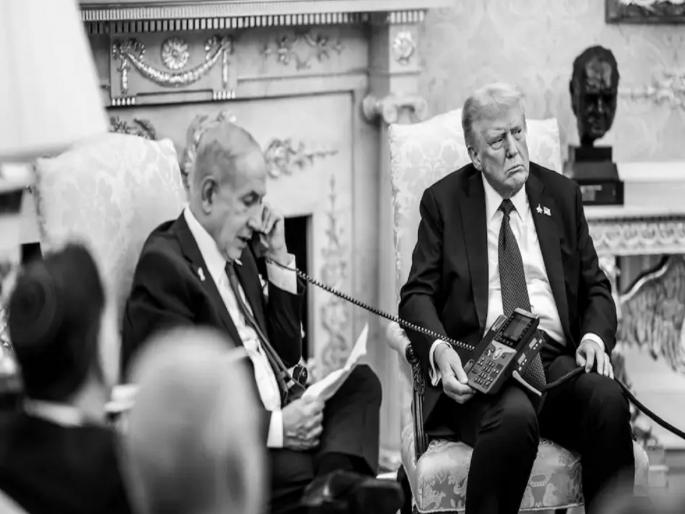 Israel-America: Donald Trump holds phone in his hand and Netanyahu apologizes; White House releases historic photo! | ट्रम्पसमोर नेतन्याहूंनी फोनवर कुणाची माफी मागितली? इस्रायल-गाझा युद्ध थांबवण्यात महत्वाची भूमिका Israel-America: Donald Trump holds phone in his hand and Netanyahu apologizes; White House releases historic photo! | ट्रम्पसमोर नेतन्याहूंनी फोनवर कुणाची माफी मागितली? इस्रायल-गाझा युद्ध थांबवण्यात महत्वाची भूमिका