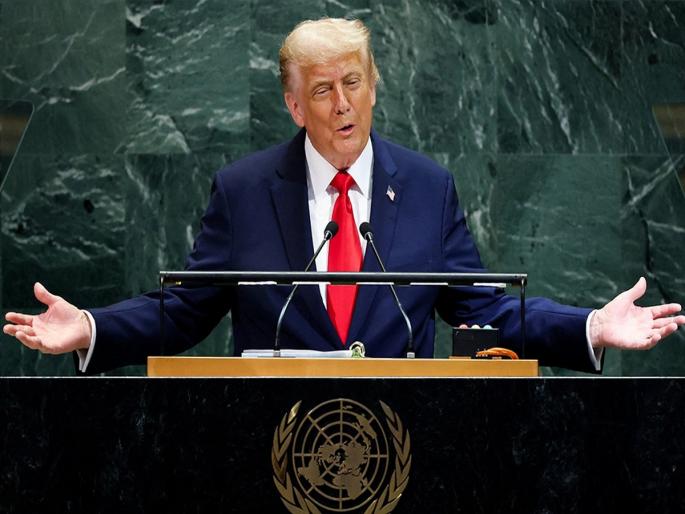 Donald Trump's big decision! Now 100% tax imposed on film industry; Big blow to India | डोनाल्ड ट्रम्प यांचा मोठा निर्णय! आता 'या' उद्योगावर लादला १००% कर; भारताला सर्वाधिक फटका...