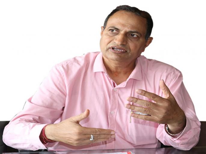 Trial for at least three thousand rupees pension | किमान तीन हजार रुपये निवृत्ती वेतनासाठी प्रयत्न Trial for at least three thousand rupees pension | किमान तीन हजार रुपये निवृत्ती वेतनासाठी प्रयत्न