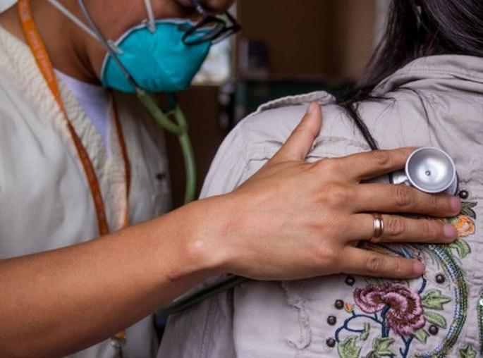 Medical Officers in Tuberculosis Center have four post load Tuberculosis on the wind  | क्षयरोग केंद्रातील वैद्यकीय अधिकाऱ्यांकडे चार पदाचा भार; क्षयरुग्ण वाऱ्यावर  Medical Officers in Tuberculosis Center have four post load Tuberculosis on the wind  | क्षयरोग केंद्रातील वैद्यकीय अधिकाऱ्यांकडे चार पदाचा भार; क्षयरुग्ण वाऱ्यावर