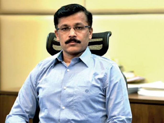 tukaram mundhe transferred to nagpur municipal corporation gets commissioner post | तुकाराम मुंढेंची पुन्हा बदली; भाजपाला अडचणीत आणण्यासाठी ठाकरे सरकारची खेळी? tukaram mundhe transferred to nagpur municipal corporation gets commissioner post | तुकाराम मुंढेंची पुन्हा बदली; भाजपाला अडचणीत आणण्यासाठी ठाकरे सरकारची खेळी?