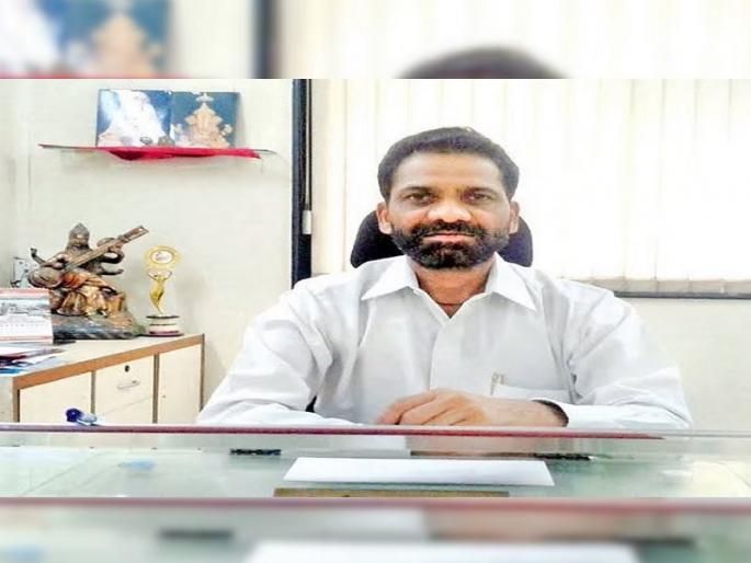 Return the gold ornaments worth 65 lakhs seized from the house of Tukaram Supe to the family | तुकाराम सुपेंच्या घरातून जप्त केलेले ६५ लाखांचे सोन्याचे दागिने परत करा; न्यायालयाचे आदेश Return the gold ornaments worth 65 lakhs seized from the house of Tukaram Supe to the family | तुकाराम सुपेंच्या घरातून जप्त केलेले ६५ लाखांचे सोन्याचे दागिने परत करा; न्यायालयाचे आदेश