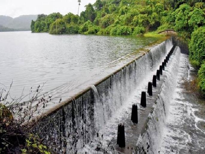 40% water storage in nine big projects in West Vidarbha | पश्चिम विदर्भातील नऊ मोठ्या प्रकल्पांत ४० टक्के पाणीसाठा