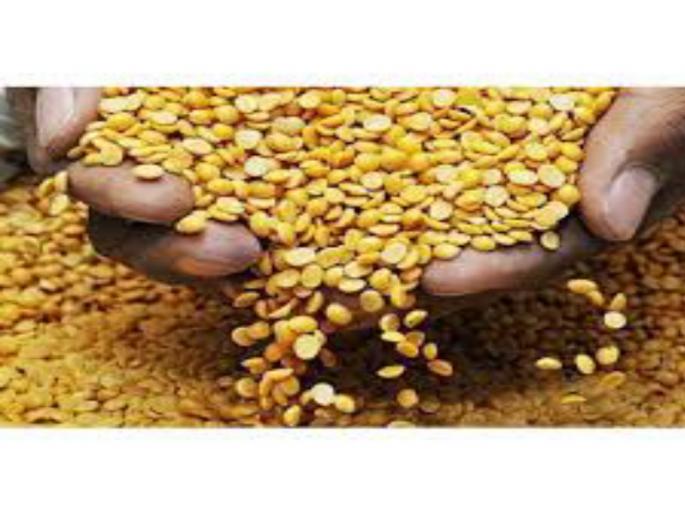 Soon to rally | रेशनमध्ये लवकरच तूरडाळ Soon to rally | रेशनमध्ये लवकरच तूरडाळ