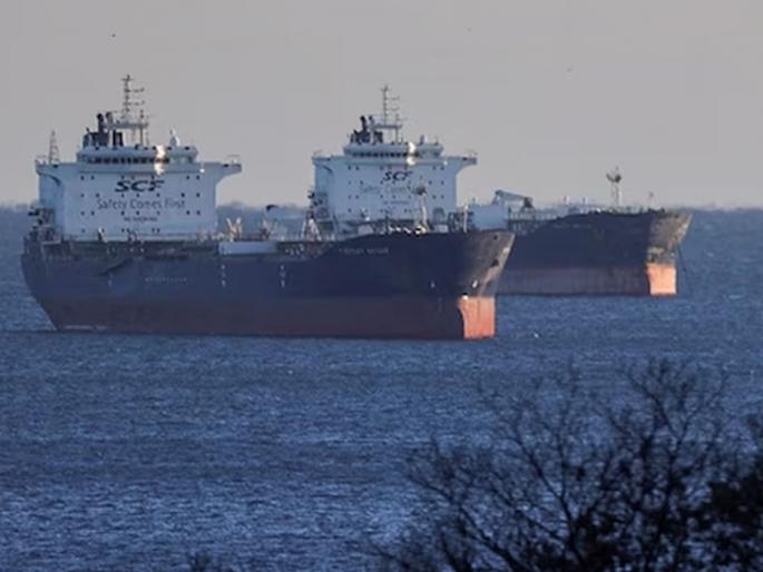 Big trouble! Turkey stops crude oil ships of many countries including India; A traffic jam at sea for a paper | मोठा पेच! भारतासह अनेक देशांची कच्च्या तेलाची जहाजे तुर्कीने अडविली; एका कागदासाठी समुद्रात ट्रॅफिक जाम Big trouble! Turkey stops crude oil ships of many countries including India; A traffic jam at sea for a paper | मोठा पेच! भारतासह अनेक देशांची कच्च्या तेलाची जहाजे तुर्कीने अडविली; एका कागदासाठी समुद्रात ट्रॅफिक जाम