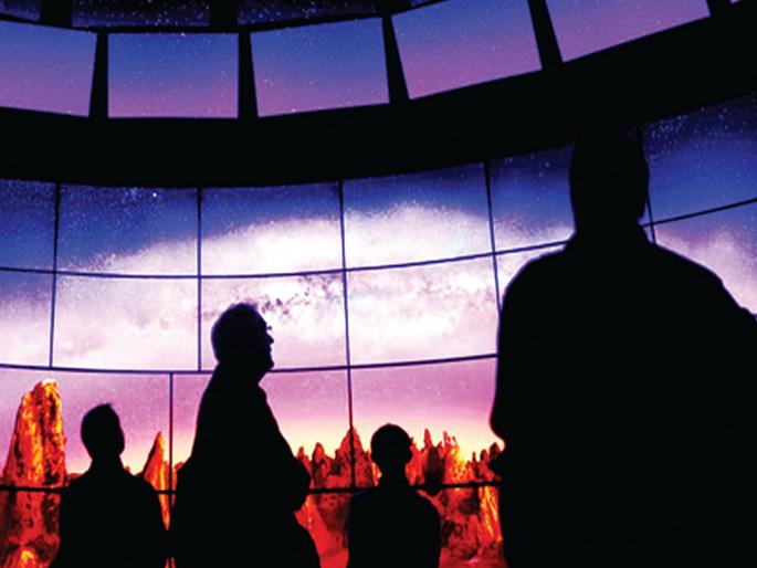 The entertainment on TV will become more customized in future | टीव्हीवरील मनोरंजन होणार अधिक व्यक्तिकेंद्रित The entertainment on TV will become more customized in future | टीव्हीवरील मनोरंजन होणार अधिक व्यक्तिकेंद्रित