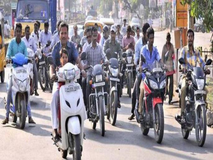 Pune city vehicles more than population | पुणे शहरात लोकसंख्येपेक्षा वाहनसंख्या अधिक Pune city vehicles more than population | पुणे शहरात लोकसंख्येपेक्षा वाहनसंख्या अधिक