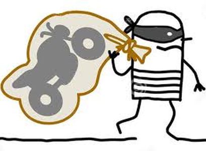 Bappa is delighted to thieves at Chalisgaon | चाळीसगाव येथे चोरट्यांना बाप्पा प्रसन्न Bappa is delighted to thieves at Chalisgaon | चाळीसगाव येथे चोरट्यांना बाप्पा प्रसन्न