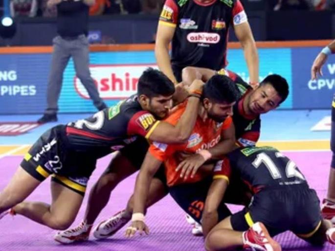u mumba beat bengaluru bulls in pro kabaddi opening match | प्रो कबड्डी लीग: यू मुंबाचा विजयी ‘अभिषेक’; यजमान बंगळुरू बुल्सला पराभवाचा दे धक्का! u mumba beat bengaluru bulls in pro kabaddi opening match | प्रो कबड्डी लीग: यू मुंबाचा विजयी ‘अभिषेक’; यजमान बंगळुरू बुल्सला पराभवाचा दे धक्का!
