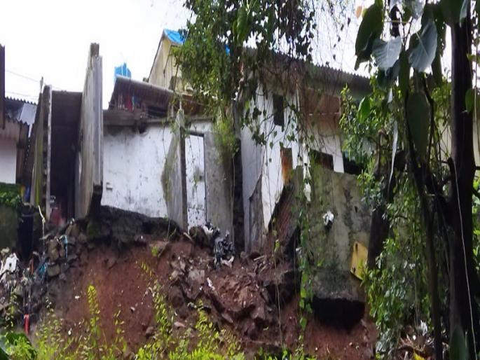 Municipal notice to the houses on the hill, MNS's demand for alternative arrangements | डोंगरावरील तडे गेलेल्या घरांना महापालिकेच्या नोटिसा, मनसेने केली पर्यायी व्यवस्थेची मागणी Municipal notice to the houses on the hill, MNS's demand for alternative arrangements | डोंगरावरील तडे गेलेल्या घरांना महापालिकेच्या नोटिसा, मनसेने केली पर्यायी व्यवस्थेची मागणी