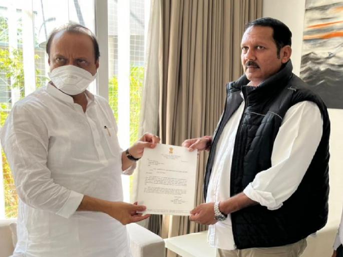 MP Udayan Raje Bhosale and Deputy Chief Minister Ajit Pawar met to discuss grants for various development works in Satara | ...म्हणून उदयनराजे अजित पवारांच्या भेटीला गेले; अखेर 'नेमके' कारण आले समोर MP Udayan Raje Bhosale and Deputy Chief Minister Ajit Pawar met to discuss grants for various development works in Satara | ...म्हणून उदयनराजे अजित पवारांच्या भेटीला गेले; अखेर 'नेमके' कारण आले समोर