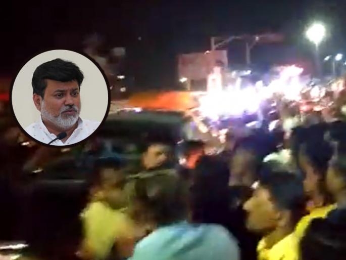 Uday Samant warning attackers that he will not stop even after attacks sont test patience of Eknath Shinde Group | "भ्याड हल्ले केल्याने घाबरणाऱ्यातला मी नाही, सहनशीलतेचा अंत पाहू नका"; उदय सामंत यांची हल्ल्यानंतर प्रतिक्रिया Uday Samant warning attackers that he will not stop even after attacks sont test patience of Eknath Shinde Group | "भ्याड हल्ले केल्याने घाबरणाऱ्यातला मी नाही, सहनशीलतेचा अंत पाहू नका"; उदय सामंत यांची हल्ल्यानंतर प्रतिक्रिया