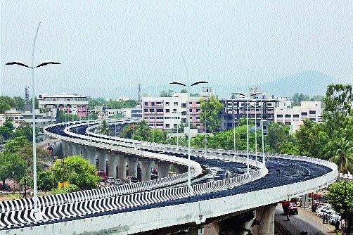 Dwarka-Nashik Road flyover survey | द्वारका-नाशिकरोड उड्डाणपुलाचे सर्वेक्षण