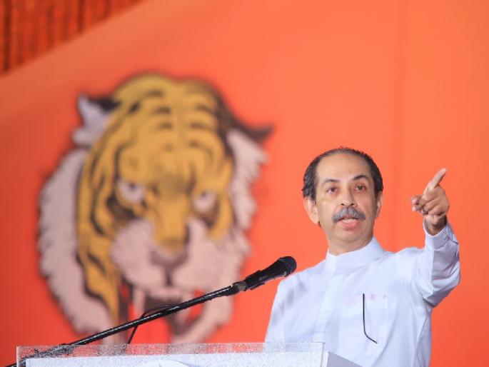 BJP is a poisonous fruit that has been working hard for the Sangh! Uddhav Thackeray's Dussehra rally comes under fire | संघ मेहनतीला लागलेले भाजप हे विषारी फळच! उद्धव ठाकरे यांचा दसरा मेळाव्यात घणाघात BJP is a poisonous fruit that has been working hard for the Sangh! Uddhav Thackeray's Dussehra rally comes under fire | संघ मेहनतीला लागलेले भाजप हे विषारी फळच! उद्धव ठाकरे यांचा दसरा मेळाव्यात घणाघात