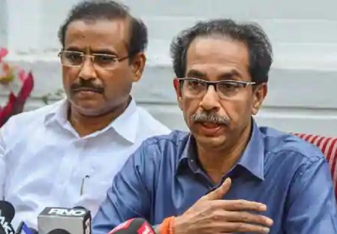 fire incident at Bhandara District General Hospital : Assistance of Rs 5 lakh each to the families of the deceased children, immediate inquiry order by the Chief Minister | मृत बालकांच्या कुटुंबीयांना प्रत्येकी ५ लाख रुपयांची मदत, मुख्यमंत्र्यांचे तात्काळ चौकशीचे आदेश fire incident at Bhandara District General Hospital : Assistance of Rs 5 lakh each to the families of the deceased children, immediate inquiry order by the Chief Minister | मृत बालकांच्या कुटुंबीयांना प्रत्येकी ५ लाख रुपयांची मदत, मुख्यमंत्र्यांचे तात्काळ चौकशीचे आदेश