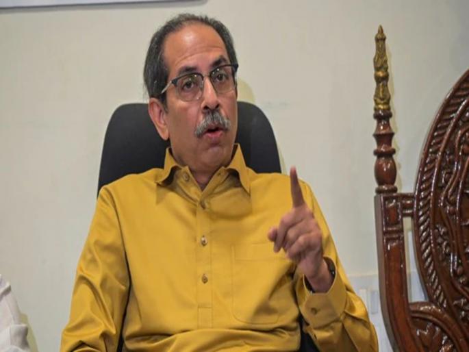 A set back to Uddhav Thackerays Shiv Sena ahead of the Mumbai Municipal Corporation bmc elections | उद्धवसेनेत चलबिचल; आतापर्यंत ३७ माजी नगरसेवक शिंदेसेनेत, गळती रोखण्याचं आव्हान! A set back to Uddhav Thackerays Shiv Sena ahead of the Mumbai Municipal Corporation bmc elections | उद्धवसेनेत चलबिचल; आतापर्यंत ३७ माजी नगरसेवक शिंदेसेनेत, गळती रोखण्याचं आव्हान!