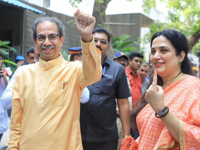 No one is ready to sell his life for money What did Uddhav Thackeray say after voting | पैसे घेऊन कोणी आपलं आयुष्य विकायला तयार नाही; मतदानानंतर काय म्हणाले उद्धव ठाकरे? No one is ready to sell his life for money What did Uddhav Thackeray say after voting | पैसे घेऊन कोणी आपलं आयुष्य विकायला तयार नाही; मतदानानंतर काय म्हणाले उद्धव ठाकरे?