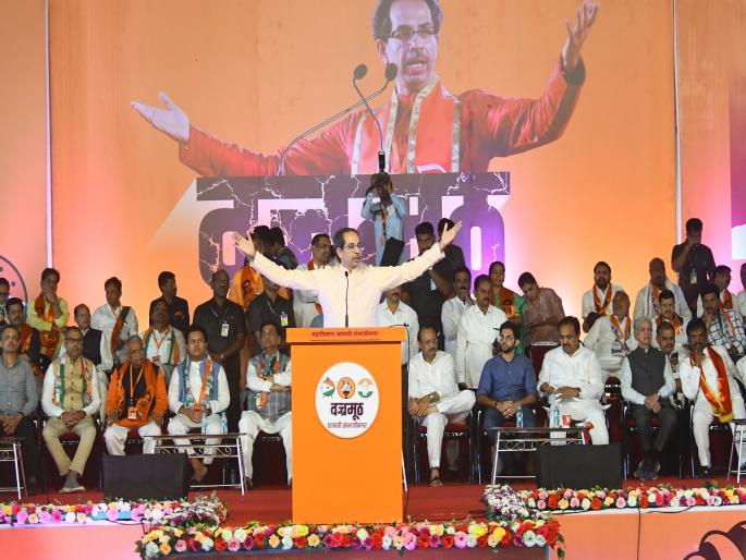 Sabha of Mahavikas Aghadi; But Uddhav Balasaheb Thackeray's Shiv Sena dominates | सभा महाविकास आघाडीची; पण वर्चस्व उद्धव बाळासाहेब ठाकरे यांच्या शिवसेनेचे Sabha of Mahavikas Aghadi; But Uddhav Balasaheb Thackeray's Shiv Sena dominates | सभा महाविकास आघाडीची; पण वर्चस्व उद्धव बाळासाहेब ठाकरे यांच्या शिवसेनेचे