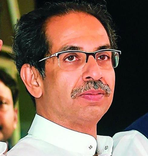 - And when Chief Minister Thackeray stops for a moment ... | - अन् मुख्यमंत्री ठाकरे काही क्षण स्तब्ध होतात तेव्हा... - And when Chief Minister Thackeray stops for a moment ... | - अन् मुख्यमंत्री ठाकरे काही क्षण स्तब्ध होतात तेव्हा...
