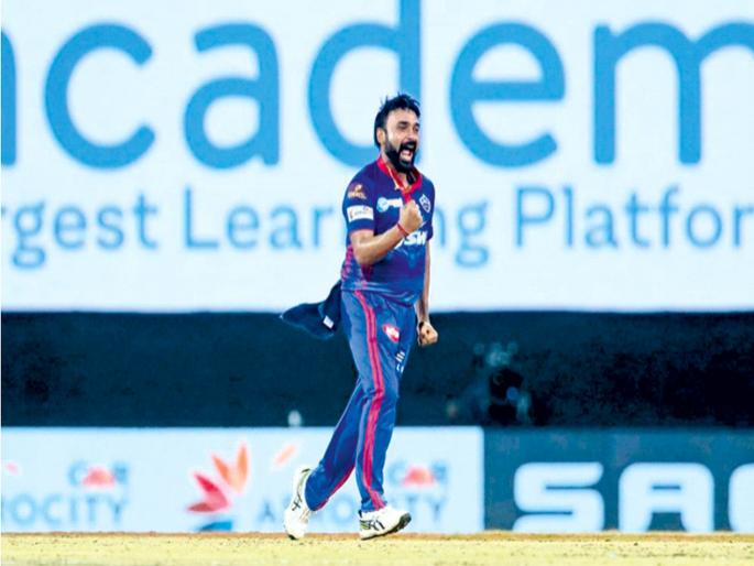 Mishra took the spin of Mumbai | अमित मिश्राने घेतली मुंबईची फिरकी