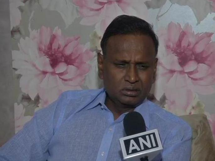 Dangerous situation social injustice behind this BJP MP Udit Raj on mass conversion of Dalits in Una | देशातील परिस्थिती भयानक झालीय; दलितांच्या सामूहिक धर्मांतरानंतर भाजपा खासदाराचा इशारा Dangerous situation social injustice behind this BJP MP Udit Raj on mass conversion of Dalits in Una | देशातील परिस्थिती भयानक झालीय; दलितांच्या सामूहिक धर्मांतरानंतर भाजपा खासदाराचा इशारा