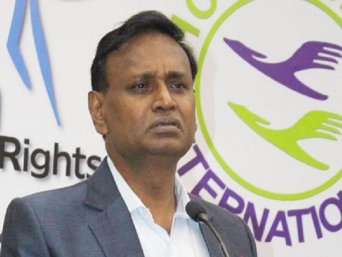 bjp mp udit raj commented on meeto campaign | #MeTooवर भाजपा खासदार म्हणे, महिला दोन-चार लाख घेऊन लावतात लैंगिक अत्याचाराचे आरोप bjp mp udit raj commented on meeto campaign | #MeTooवर भाजपा खासदार म्हणे, महिला दोन-चार लाख घेऊन लावतात लैंगिक अत्याचाराचे आरोप