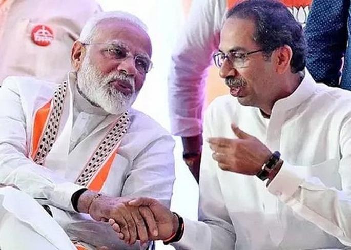 Immediately provide medical equipment; Chief Minister's Prime Minister Receives uddhav thackery | वैद्यकीय उपकरणे तत्काळ द्या; मुख्यमंत्र्यांचे पंतप्रधानांना साकडे Immediately provide medical equipment; Chief Minister's Prime Minister Receives uddhav thackery | वैद्यकीय उपकरणे तत्काळ द्या; मुख्यमंत्र्यांचे पंतप्रधानांना साकडे