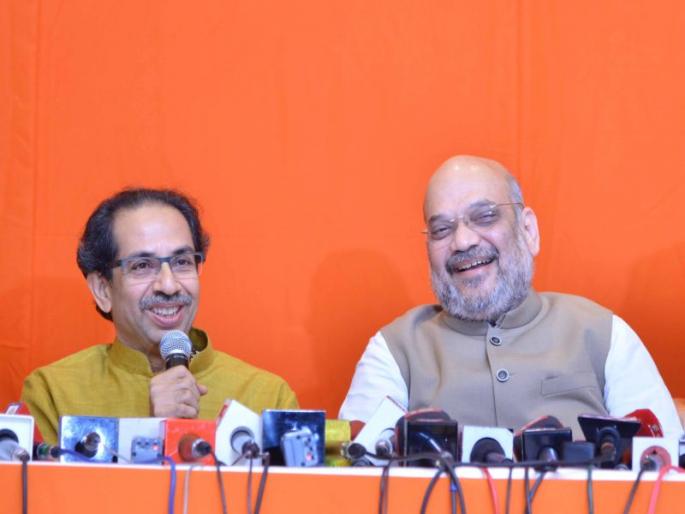 Alliance Mathematics! The Shiv Sena will get the Deputy Chief Minister or the equivalent minister for 5 years | युतीचं गणित ! शिवसेनेला 5 वर्षे उपमुख्यमंत्रीपद अन् समसमान मंत्रिपदे मिळणार Alliance Mathematics! The Shiv Sena will get the Deputy Chief Minister or the equivalent minister for 5 years | युतीचं गणित ! शिवसेनेला 5 वर्षे उपमुख्यमंत्रीपद अन् समसमान मंत्रिपदे मिळणार