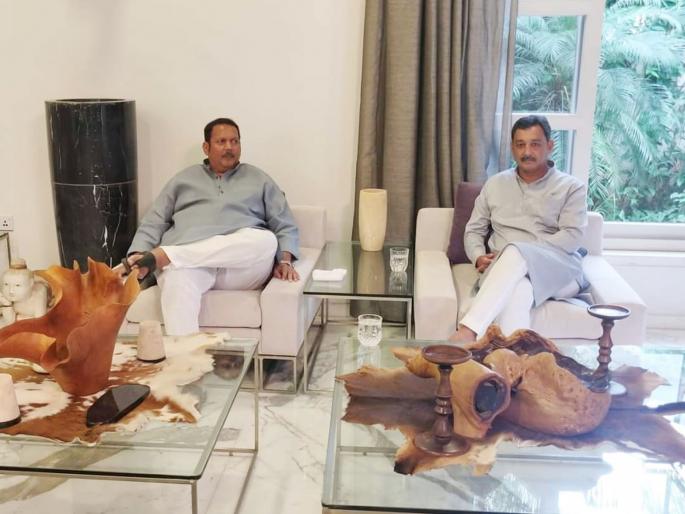 shiv sena arvind sawant reacts on sambhaji raje and udayan raje meet on maratha reservation | Maratha Reservation: “दोन्ही राजे एकत्र आले त्याचं स्वागत, पण बोलणं भाजपच्या...”; शिवसेनेचा टोला shiv sena arvind sawant reacts on sambhaji raje and udayan raje meet on maratha reservation | Maratha Reservation: “दोन्ही राजे एकत्र आले त्याचं स्वागत, पण बोलणं भाजपच्या...”; शिवसेनेचा टोला