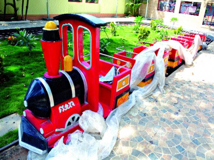 From today to Chhatrapati Shivaji Maharaj in the park, the twitter again | छत्रपती शिवाजी महाराज उद्यानात आजपासून पुन्हा किलबिलाट From today to Chhatrapati Shivaji Maharaj in the park, the twitter again | छत्रपती शिवाजी महाराज उद्यानात आजपासून पुन्हा किलबिलाट