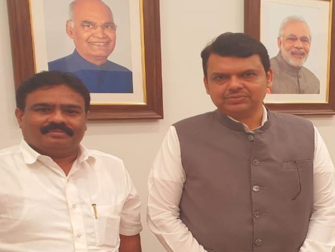 Dispute over the post of Standing Committee Chairman in Ulhasnagar | स्थायी समिती सभापती पदावरून वाद चव्हाट्यावर; उल्हासनगरात शिवसेना-रिपाइं युतीत फूट Dispute over the post of Standing Committee Chairman in Ulhasnagar | स्थायी समिती सभापती पदावरून वाद चव्हाट्यावर; उल्हासनगरात शिवसेना-रिपाइं युतीत फूट