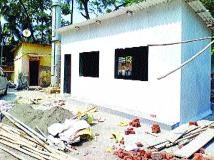 Illegal construction at the headquarters of the municipality | पालिका मुख्यालयातच बेकायदा बांधकाम, नियम धाब्यावर