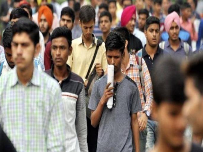 India Manufacturing PMI Hits 4-Month Low in September, Job Creation Slows Down | नोकरीच्या संधी कमी होणार? देशातील उत्पादन वाढ महिन्यांच्या नीचांकी पातळीवर; 'या' कारणांचा थेट फटका