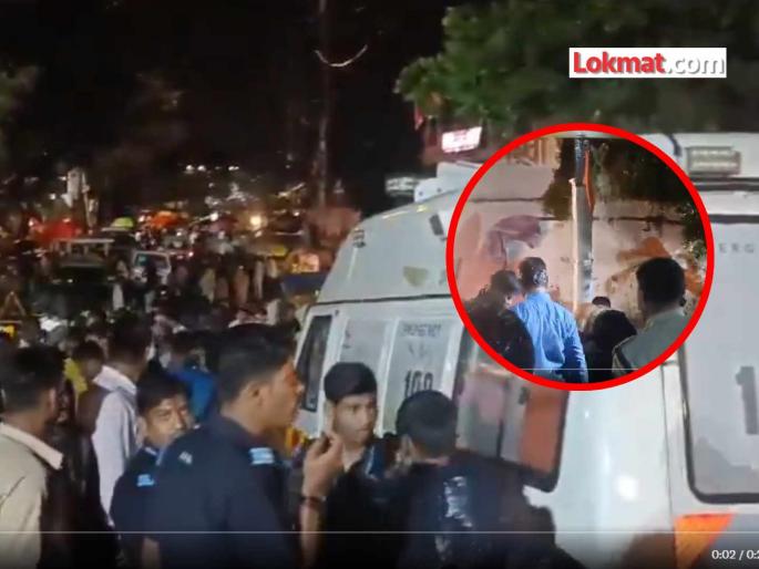 Big accident near Mahakal Temple of Ujjain as Wall collapsed due to heavy rain two died | Ujjain Mahakal Temple Wall Collapse: उज्जैनच्या महाकाल मंदिराजवळ मोठी दुर्घटना! मुसळधार पावसाने भिंत कोसळली, दोघांचा मृत्यू Big accident near Mahakal Temple of Ujjain as Wall collapsed due to heavy rain two died | Ujjain Mahakal Temple Wall Collapse: उज्जैनच्या महाकाल मंदिराजवळ मोठी दुर्घटना! मुसळधार पावसाने भिंत कोसळली, दोघांचा मृत्यू