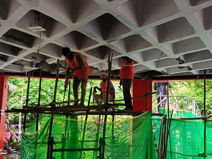 Ulhasnagar municipal building leaks, provision of 1 crore 17 lakhs for repairs | उल्हासनगर महापालिका इमारतीला लागली गळती, दुरुस्तीसाठी १ कोटी १७ लाखांची तरतूद Ulhasnagar municipal building leaks, provision of 1 crore 17 lakhs for repairs | उल्हासनगर महापालिका इमारतीला लागली गळती, दुरुस्तीसाठी १ कोटी १७ लाखांची तरतूद